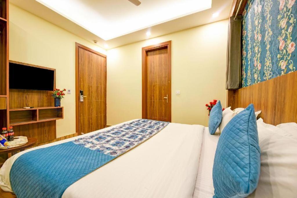 Hotel Rosewood Near Delhi Airport Нью-Делі Екстер'єр фото